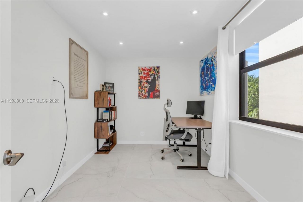 20441 NE 30th Ave , Unit 424-9, Aventura, FL 33180 Photo