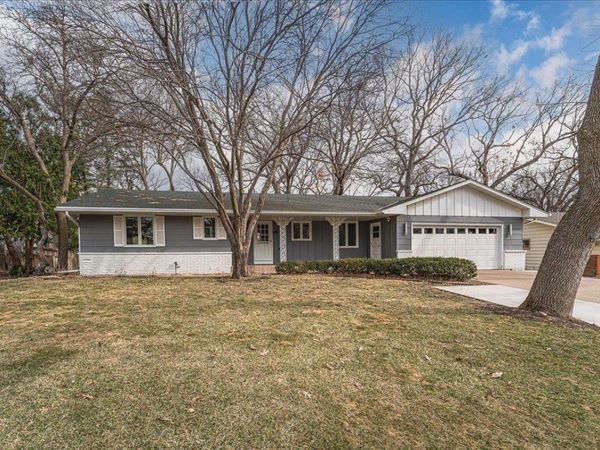 1463 Trollhagen Drive NE, Fridley, MN 55421