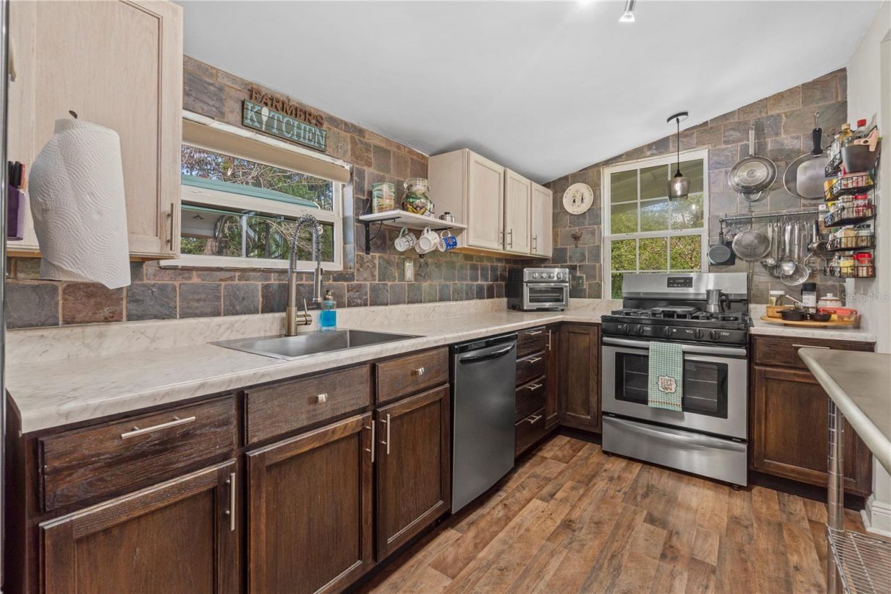 7650 NE 40th Street, High Springs, FL 32643 Photo