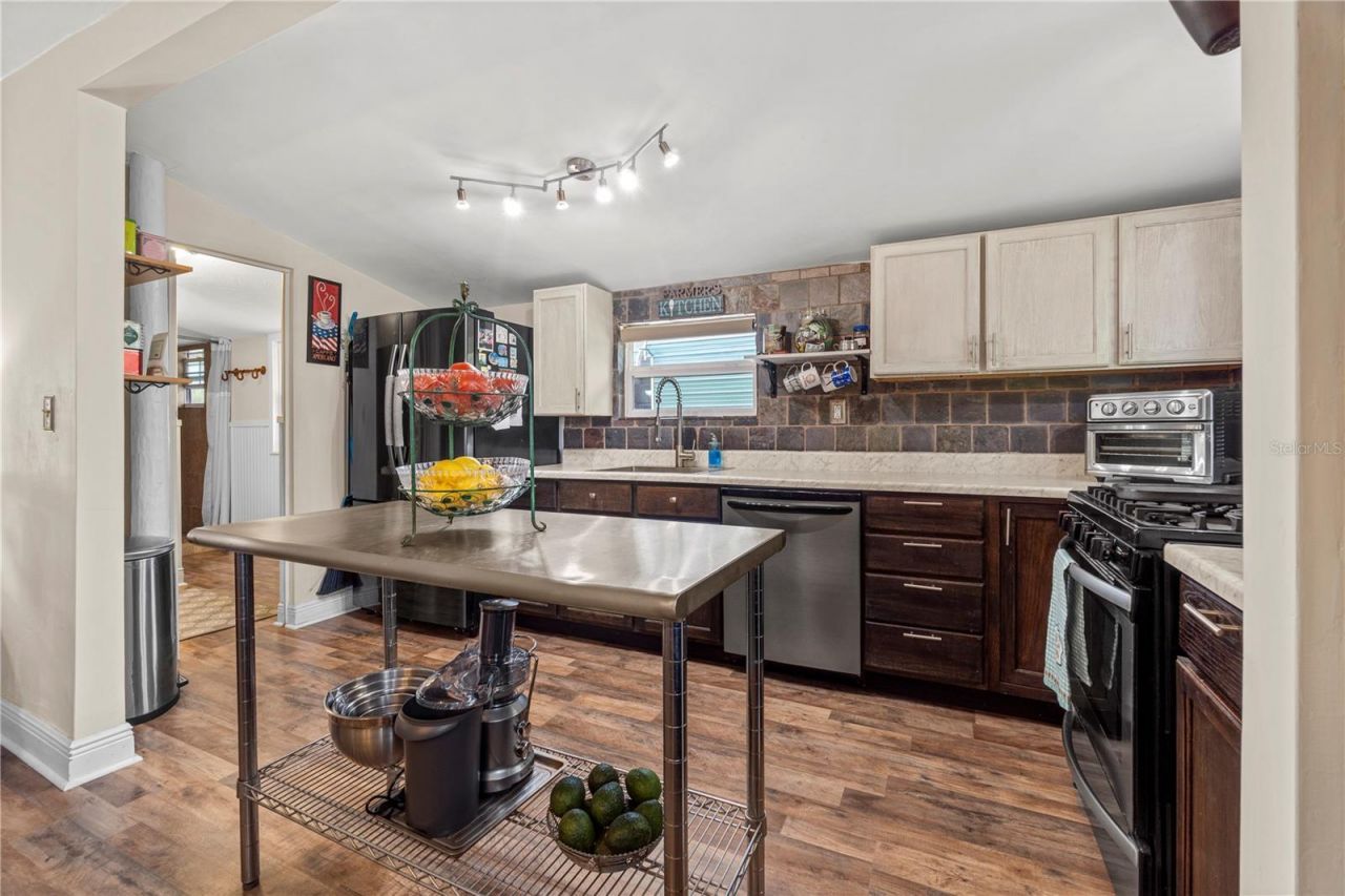 7650 NE 40th Street, High Springs, FL 32643 Photo