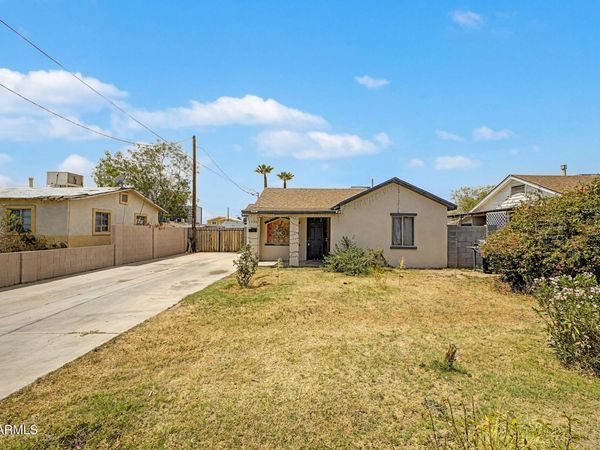 1030 N 28TH Street, Phoenix, AZ 85008