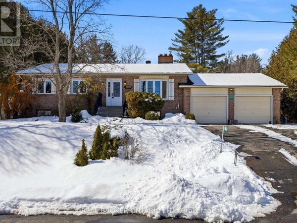 109 Highview Drive , Ottawa, ON K0A3M0