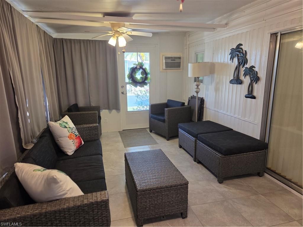 551 Freedom St, North Fort Myers, FL 33917 Photo