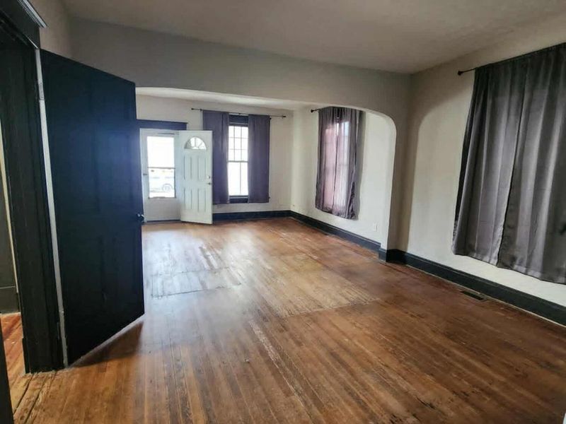 718 E Temple Street, Washington Court House, OH 43160 Photo 6