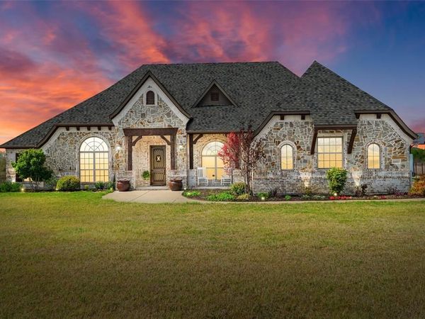 11055 Hancock Avenue, Talty, TX 75126