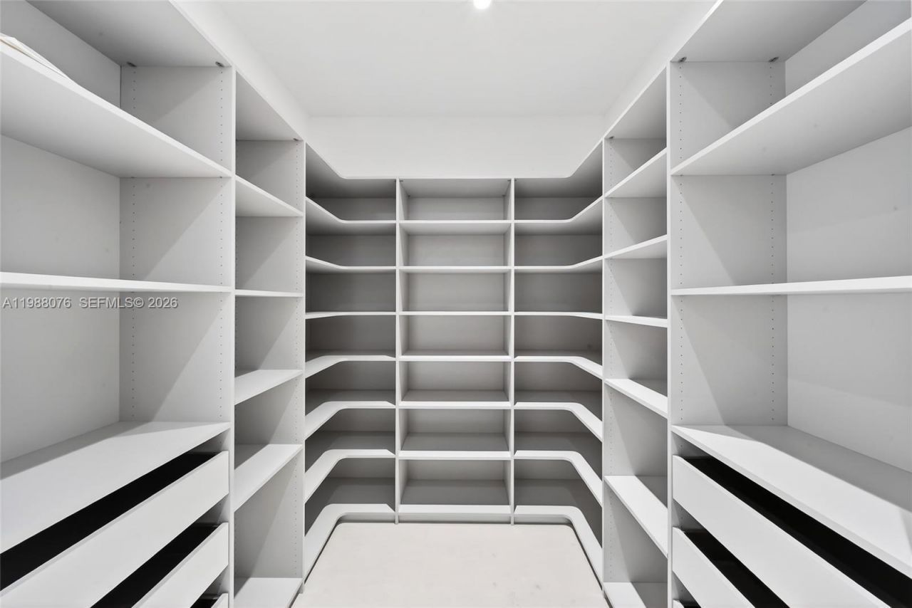 609 SW 24th Rd , Miami, FL 33129 Photo