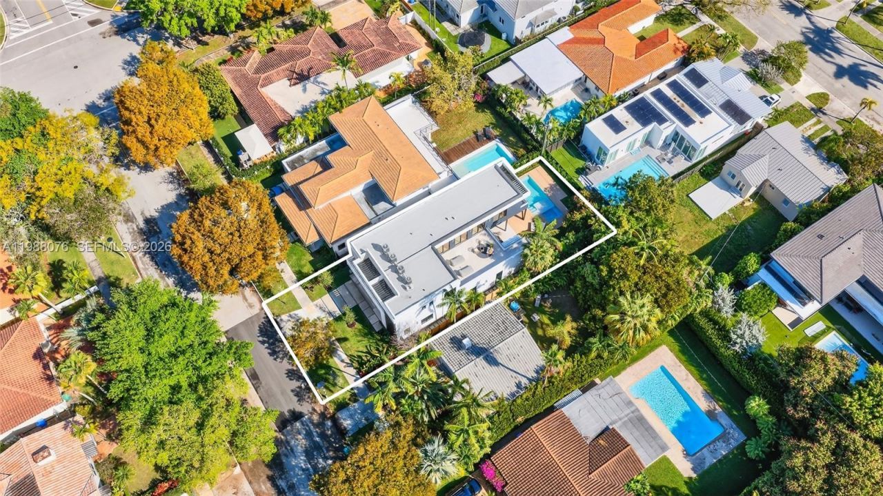 609 SW 24th Rd , Miami, FL 33129 Photo