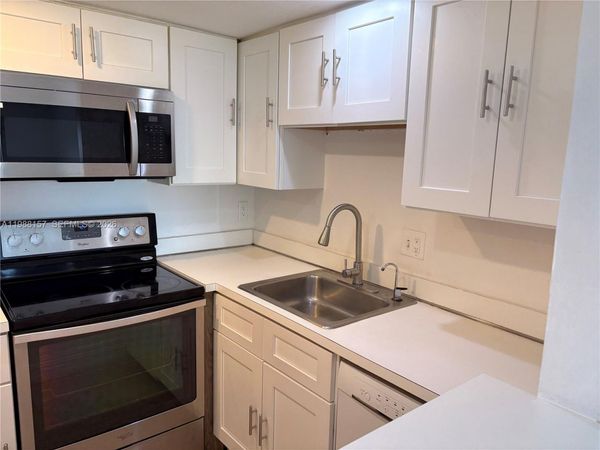 4164 Inverrary Dr , Unit 410, Lauderhill, FL 33319