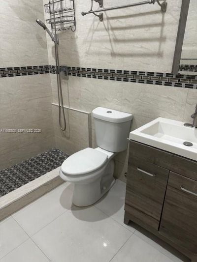 2730 Collins Ave, Unit 312, Miami Beach, FL 33140 Photo