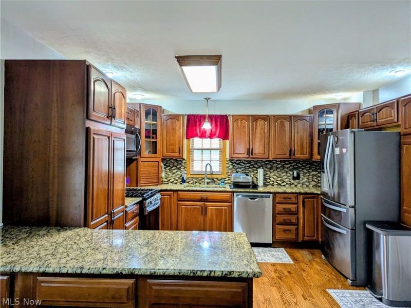 938 Florence Drive, Macedonia, OH 44056 Photo 7