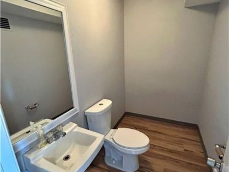 3812 Pearl Road, Unit 16-17, Medina, OH 44256 Photo 3