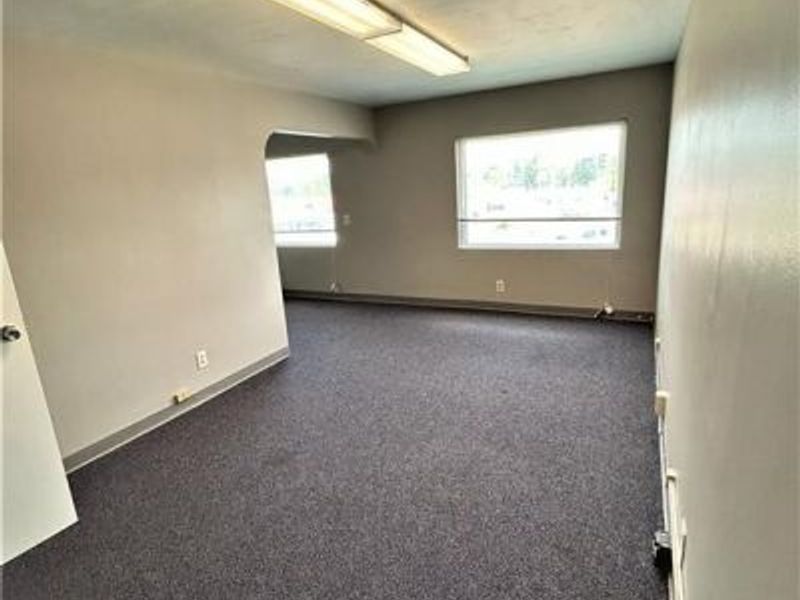 3812 Pearl Road, Unit 16-17, Medina, OH 44256 Photo 4