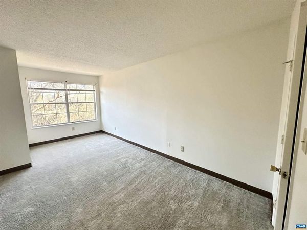 1220 SMITH ST, CHARLOTTESVILLE, VA 22901