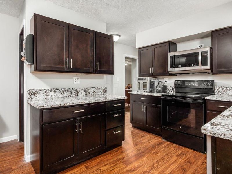 4530 N Bank Road, Buckeye Lake, OH 43008 Photo 5