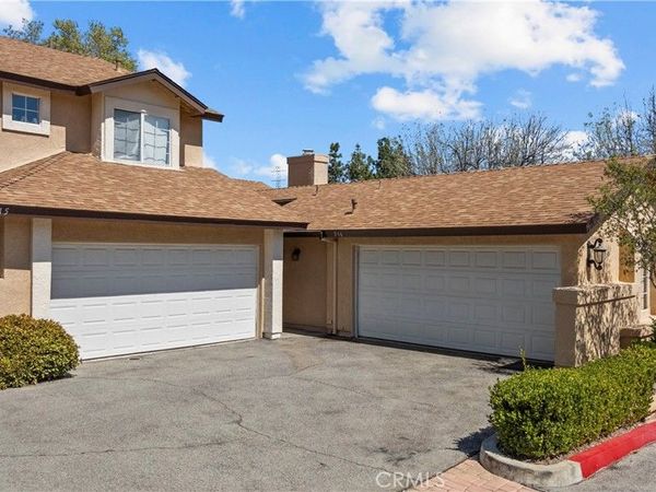 22942 Banyan, Unit 316, Saugus, CA 91390