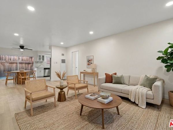 7825 W Manchester Avenue, Unit 1, Playa Del Rey, CA 90293