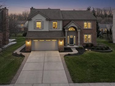 3855 Sequoia Drive, Orion Twp, MI 48360