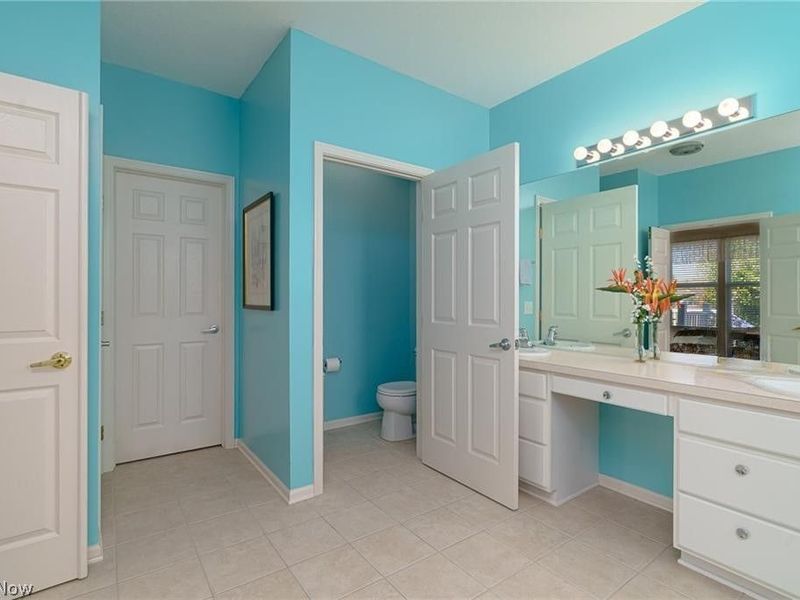 9119 Chatham Circle, North Ridgeville, OH 44039 Photo 13