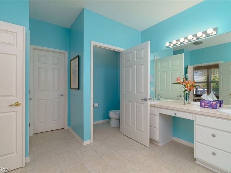 9119 Chatham Circle, North Ridgeville, OH 44039 Photo 19