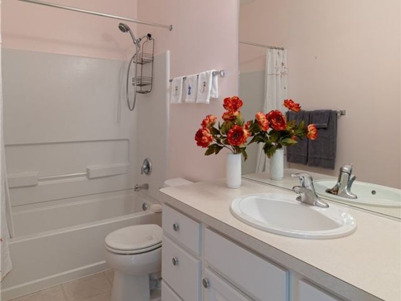 9119 Chatham Circle, North Ridgeville, OH 44039 Photo 23