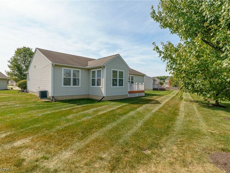 9119 Chatham Circle, North Ridgeville, OH 44039 Photo 24