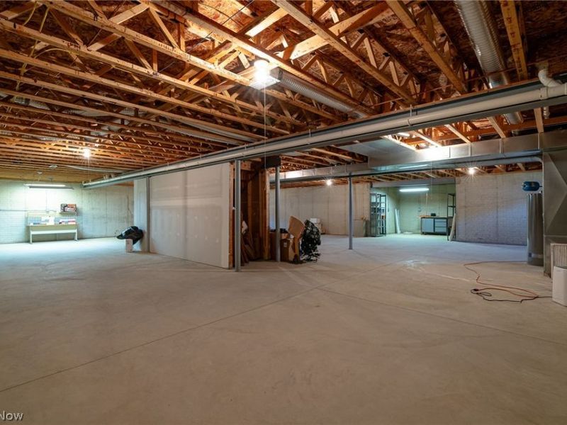 9119 Chatham Circle, North Ridgeville, OH 44039 Photo 28