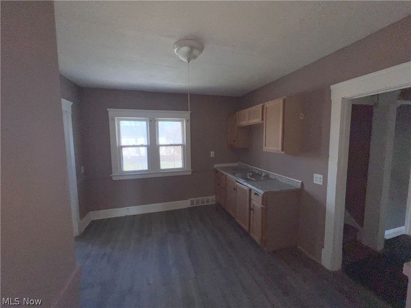 4291 E 114th Street, Cleveland, OH 44105 Photo 16