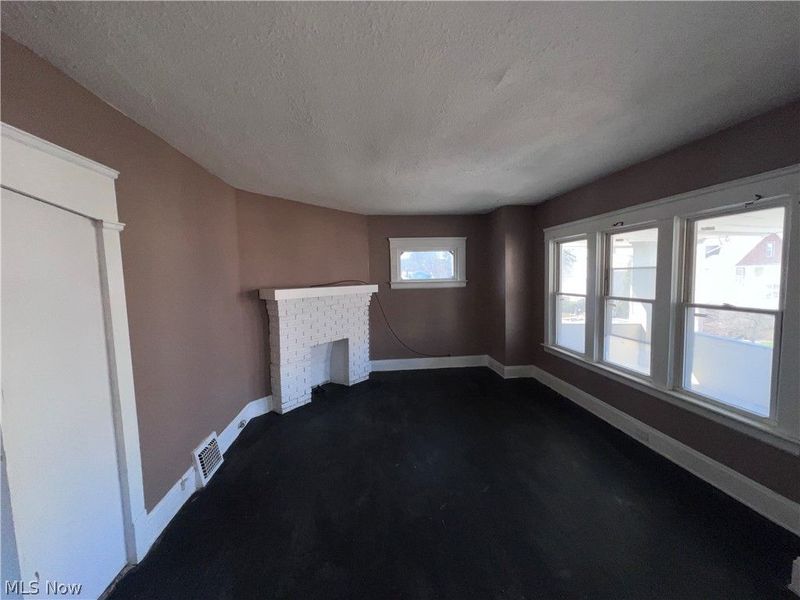 4291 E 114th Street, Cleveland, OH 44105 Photo 23