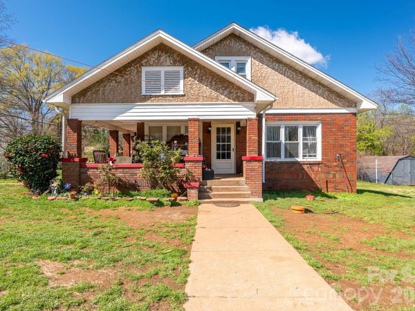 218 W 28th Street , Newton, NC 28658