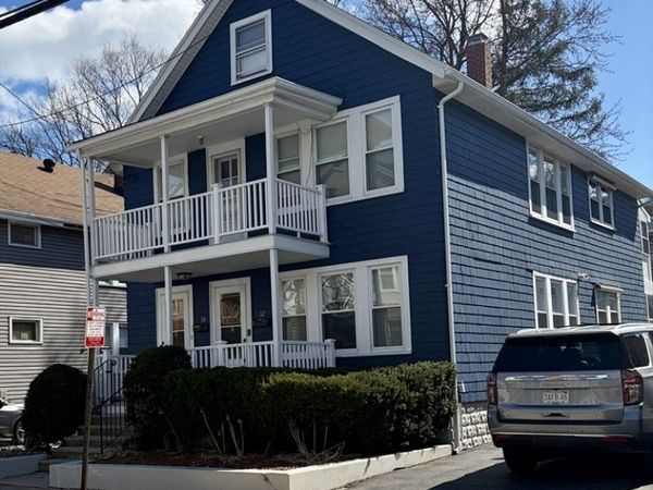 30 Clarence St, Everett, MA 02149