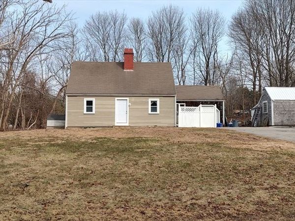 11 Newbury Neck Road, Newbury, MA 01951