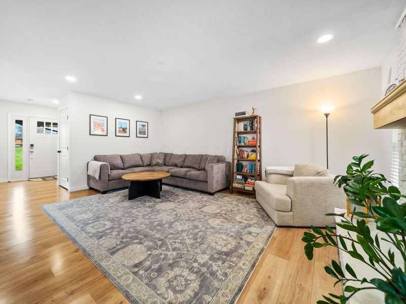 6005 Diley Road, Canal Winchester, OH 43110 Photo 12