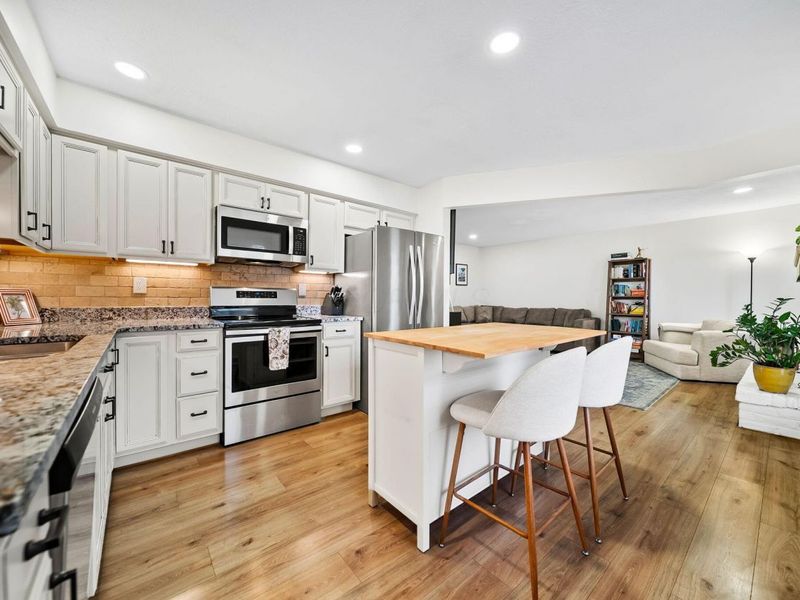 6005 Diley Road, Canal Winchester, OH 43110 Photo 14