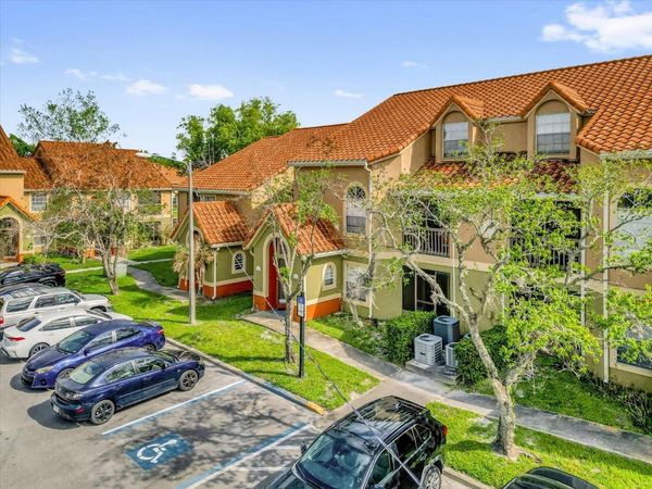 405 FOUNTAINHEAD CIRCLE, Unit 246, KISSIMMEE, FL 34741