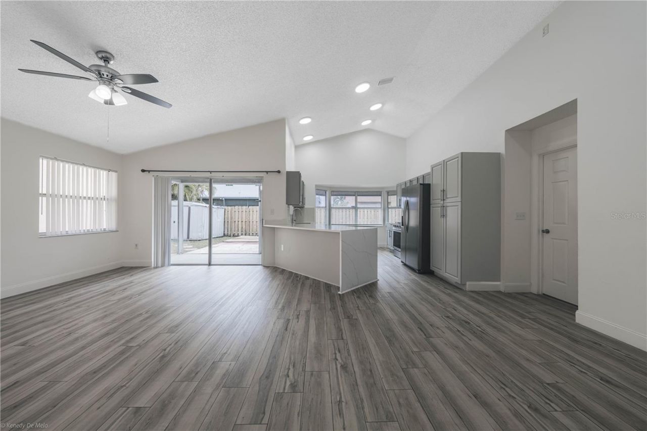 3102 NW 123rd Terrace , Sunrise, FL 33323 Photo