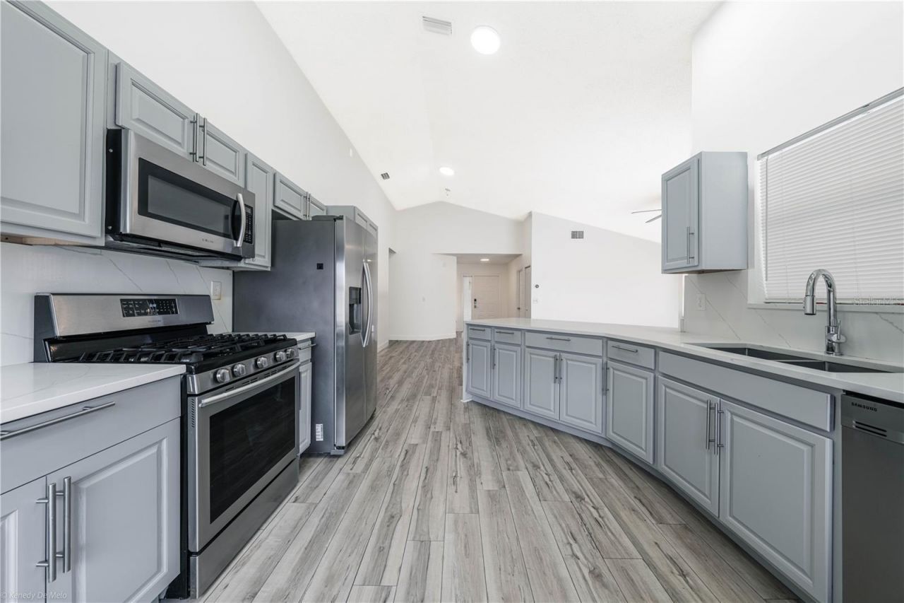 3102 NW 123rd Terrace , Sunrise, FL 33323 Photo