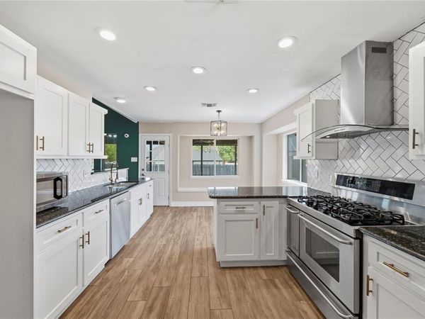 6770 Daren Drive, Fort Worth, TX 76137