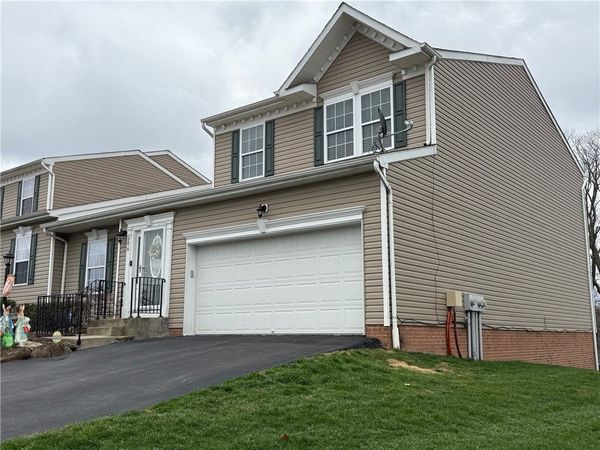 206 Cherry Bark Dr, Natrona Heights, PA 15065