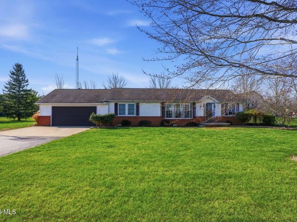 13923 Township Road 218, Van Buren, OH 45889