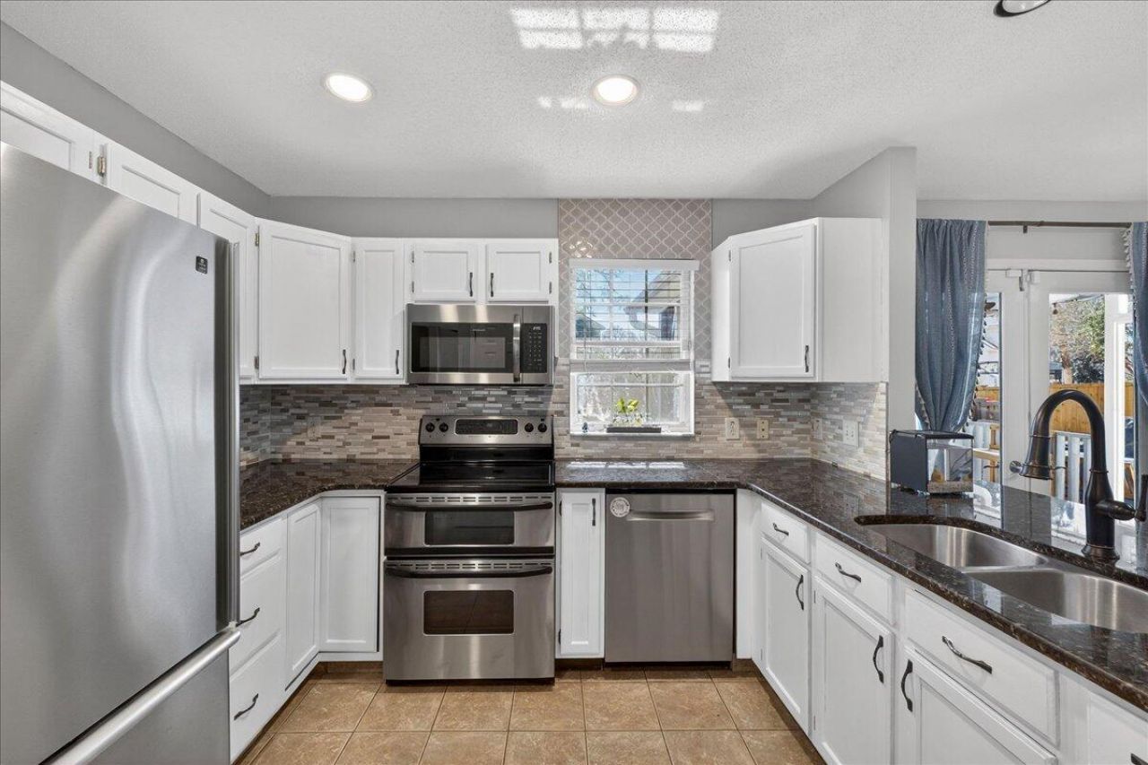 95 Blairmore Drive Photo 10