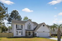 95 Blairmore Drive photo 4