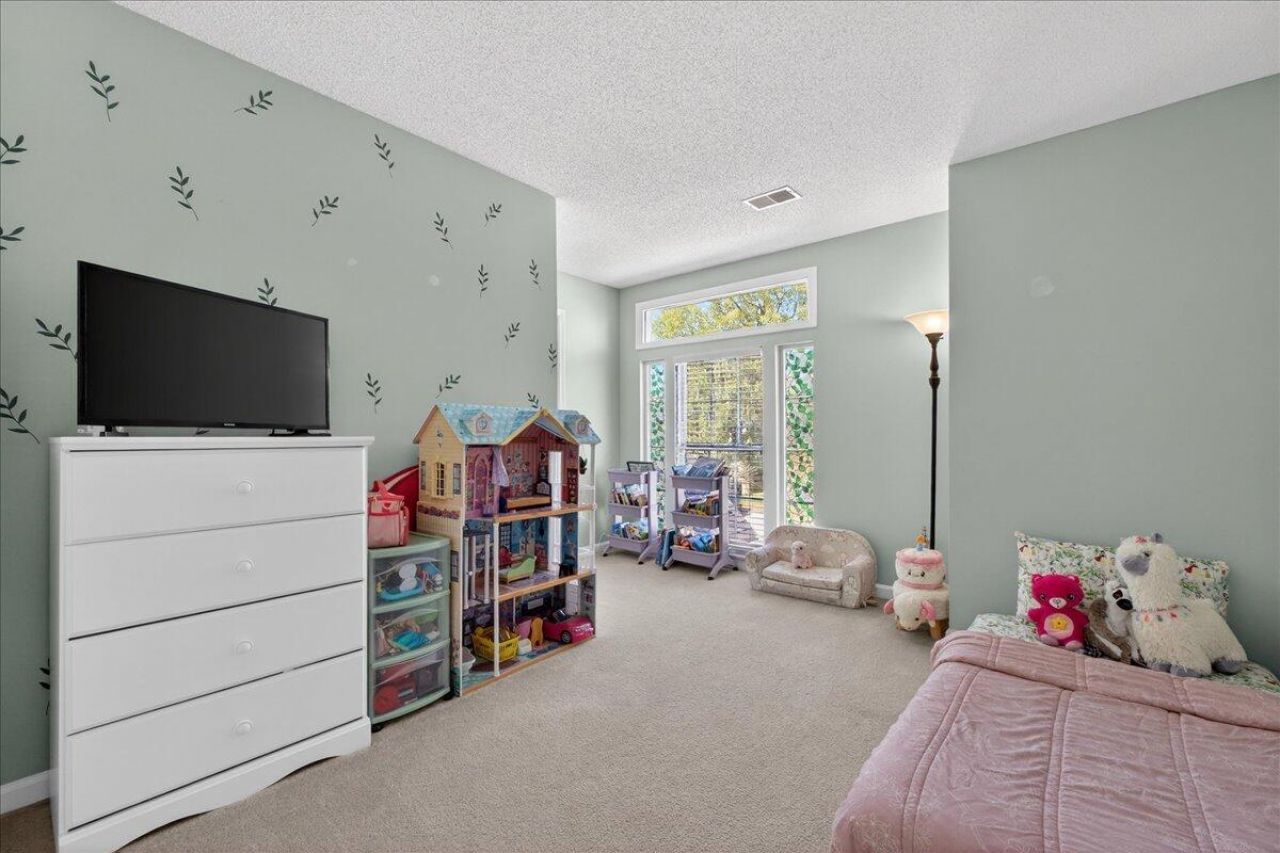 95 Blairmore Drive Photo 23