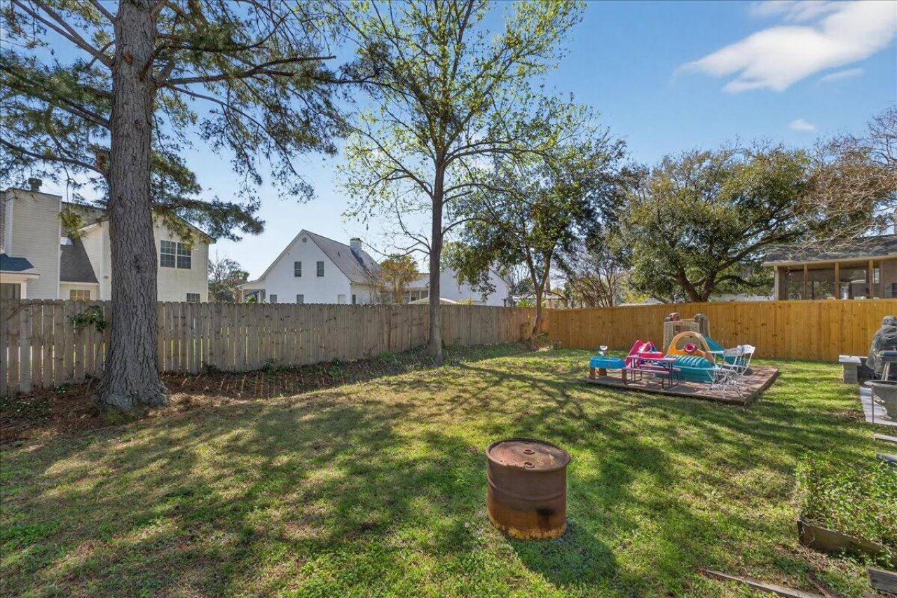 95 Blairmore Drive Photo 36