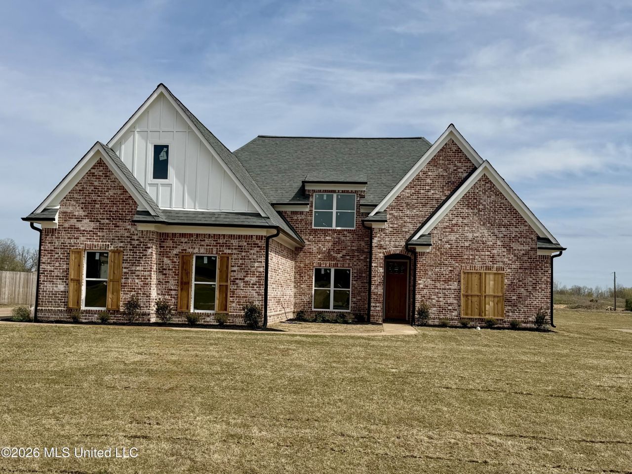 1716 Bakersfield Way, Nesbit, MS 38651 Main Photo