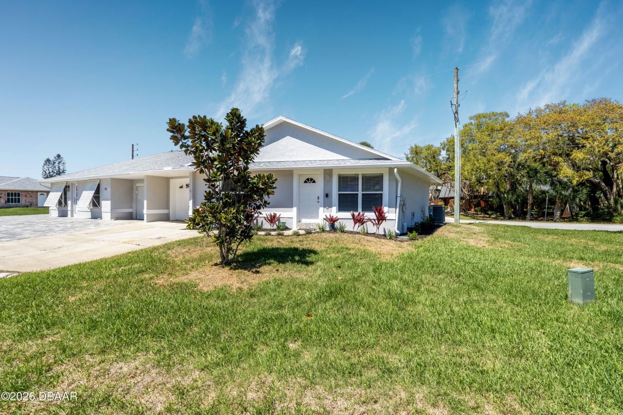 710 River Oaks Circle, New Smyrna Beach, FL 32169 Photo