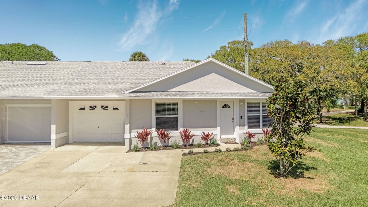 710 River Oaks Circle, New Smyrna Beach, FL 32169 Photo