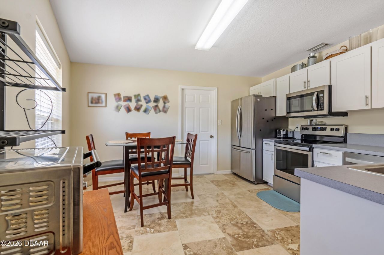 710 River Oaks Circle, New Smyrna Beach, FL 32169 Photo