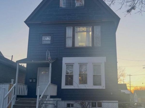 1505 S 8th STREET, Milwaukee, WI 53204