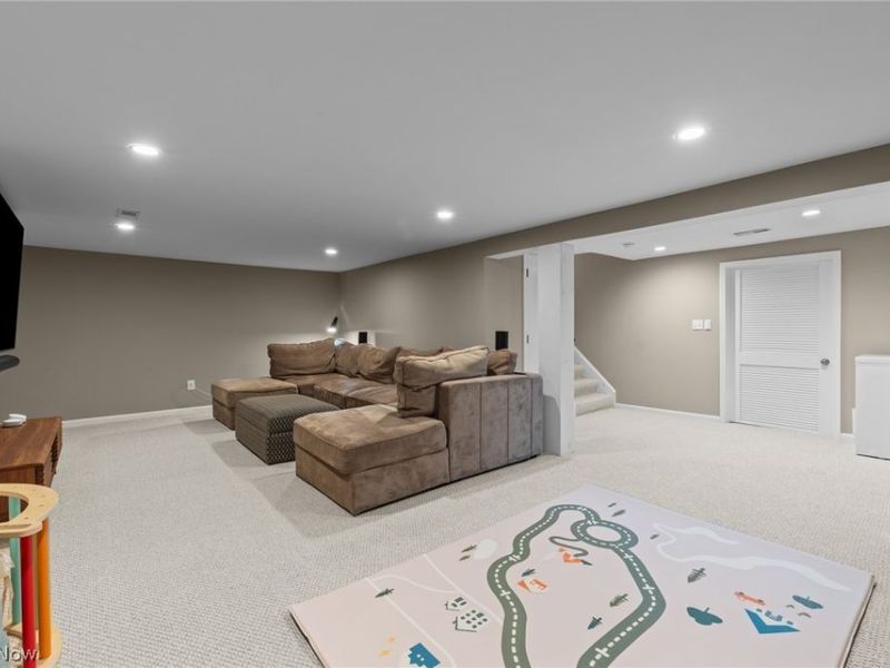 2934 Scarborough Road, Cleveland Heights, OH 44118 Photo 45