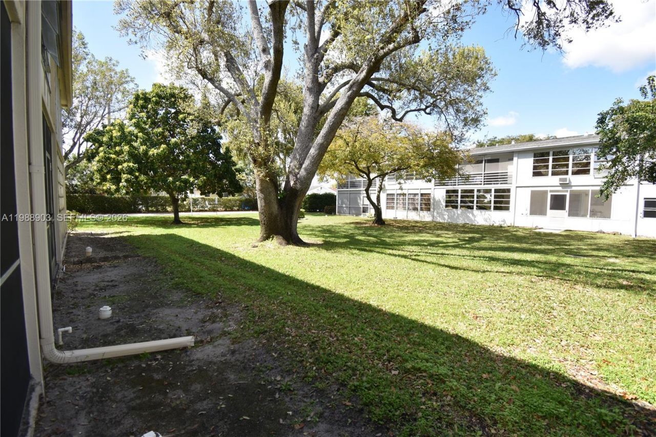 152 Ventnor J , Unit 152, Deerfield Beach, FL 33442 Photo